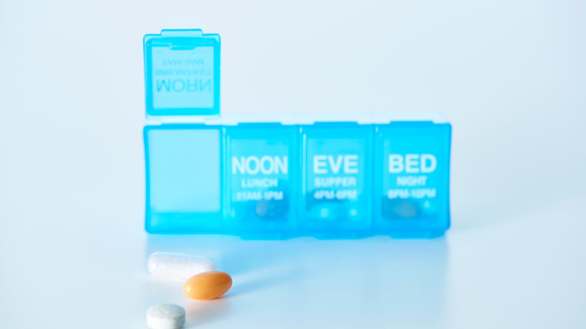 Medicine box for psychiatrist in katy